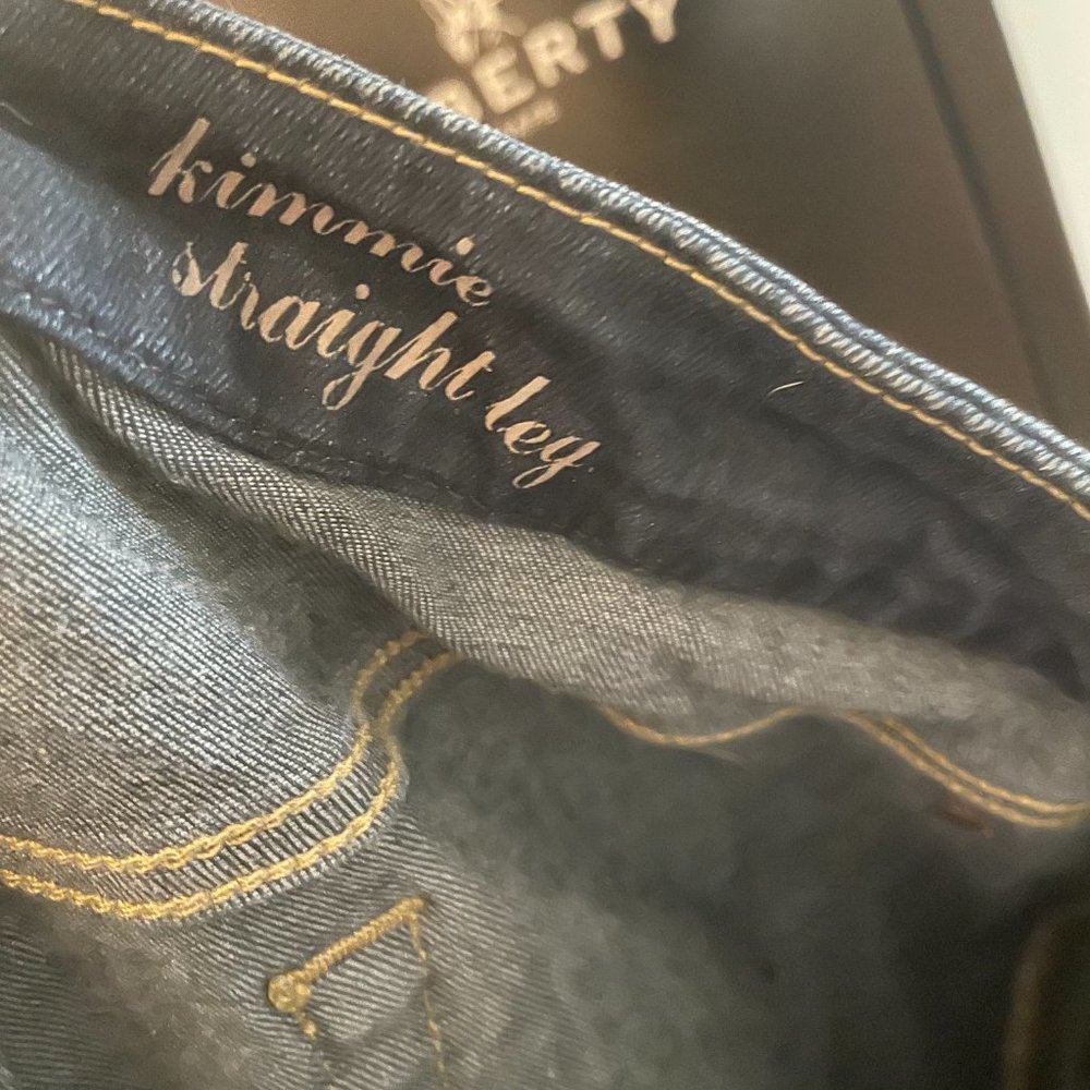 Jeans - Picture 2 of 2
